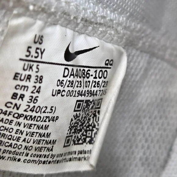 Nike Blazer Mid 77 White / Black Swoosh Youth Sneakers Shoes Size 5.5 Y - Picture 10 of 12